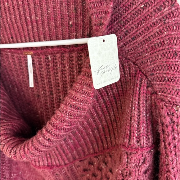 Free People New Dream Spillover Sweater - Wine Red - Size Small - NWT - Picture 5 of 16